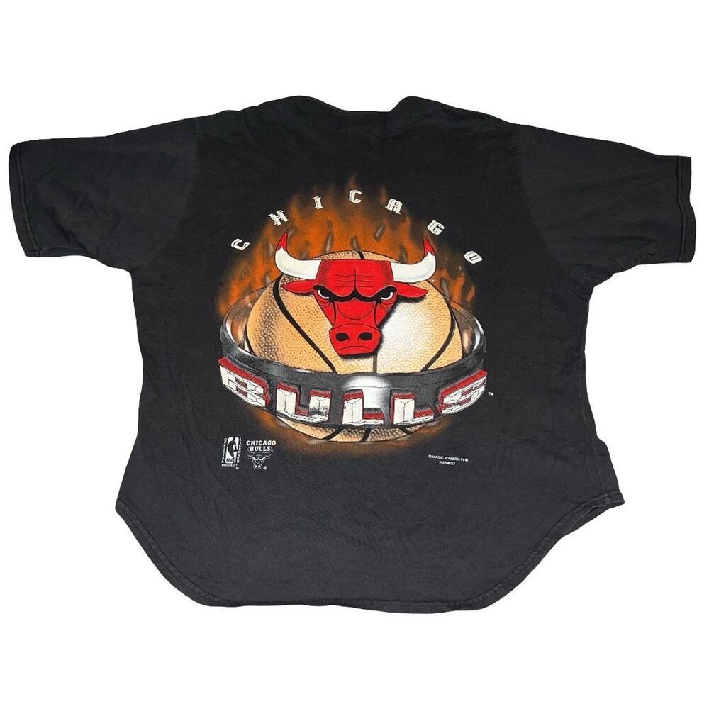 Vintage 90s Chicago Bulls NBA Signal Sport Graphic Baseball Style Jersey XL